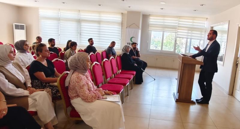 YEŞİLAY ADANA ŞUBESİ, 2026-2027 EĞİTİM ÖĞRETİM DÖNEMİNDE YÜRÜTÜLECEK BAĞIMLILIKLA MÜCADELE ÇALIŞMALARININ PLANLANMASI AMACIYLA TBM FORMATÖRLERİ, UYGULAYICILARI VE EĞİTMENLERİYLE BİR ARAYA GELDİ.