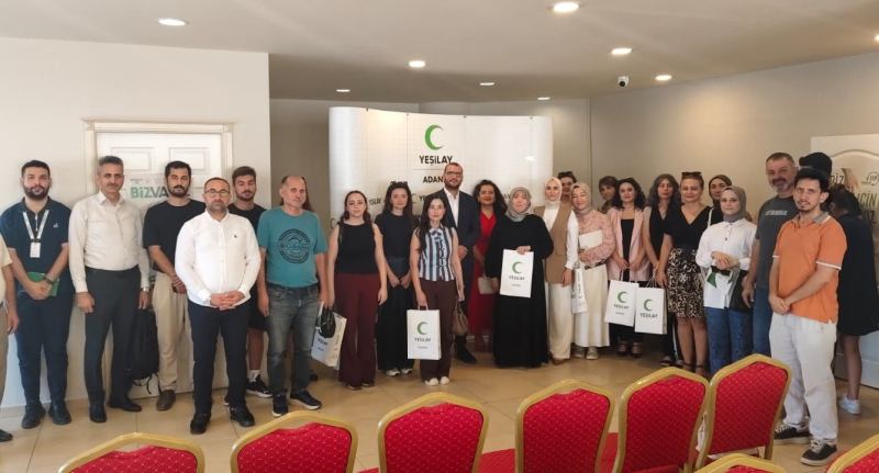 YEŞİLAY ADANA ŞUBESİ, 2026-2027 EĞİTİM ÖĞRETİM DÖNEMİNDE YÜRÜTÜLECEK BAĞIMLILIKLA MÜCADELE ÇALIŞMALARININ PLANLANMASI AMACIYLA TBM FORMATÖRLERİ, UYGULAYICILARI VE EĞİTMENLERİYLE BİR ARAYA GELDİ.