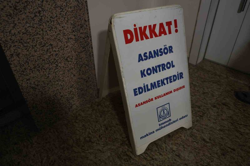 ADANA’DA BİNALARDA KULLANILAN ASANSÖRLERİN GÜVENLİĞİYLE İLGİLİ DENETİMLER SÜRÜYOR.