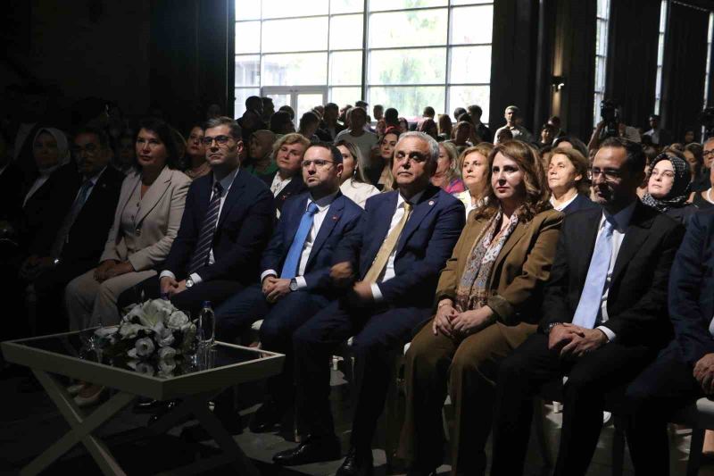 ADALET BAKANI AKIN GÜRLEK, ADANA’DA BİR DİZİ ZİYARET VE PROGRAMA KATILDI.