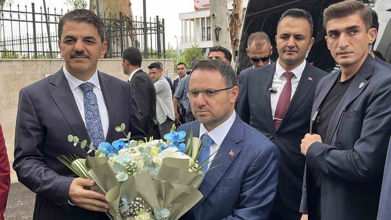 ADALET BAKANI AKIN GÜRLEK, ADANA’DA BİR DİZİ ZİYARET VE PROGRAMA KATILDI.