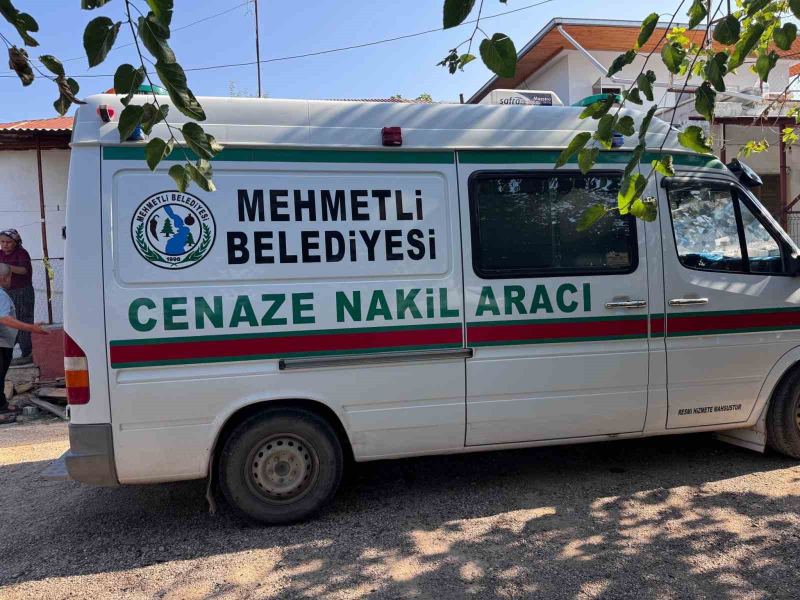 OSMANİYE’NİN SUMBAS İLÇESİNDE F.T. KAVGA ETTİĞİ OĞLU AYDIN TOPBAŞ’I TAHRA İLE ÖLDÜRDÜ, GELİNİ VE TORUNUNU YARALADI.