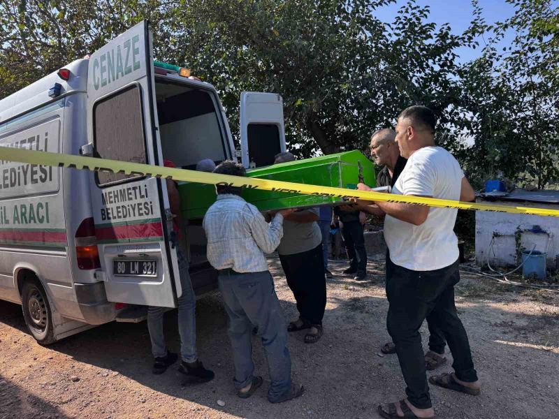 OSMANİYE’NİN SUMBAS İLÇESİNDE F.T. KAVGA ETTİĞİ OĞLU AYDIN TOPBAŞ’I TAHRA İLE ÖLDÜRDÜ, GELİNİ VE TORUNUNU YARALADI.