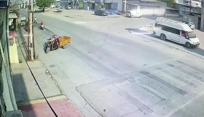 KAZA ANI GÜVENLİK KAMERASINA SANİYE SANİYE YANSIDI.
