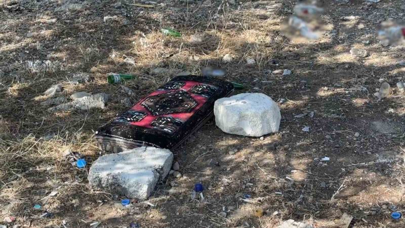 ADANA’DA  35 YAŞINDAKİ EROL COŞKUN BOŞ ARAZİDE ÖLÜ HALDE BULUNDU.