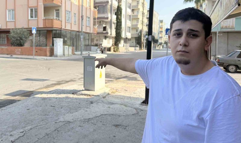 DÜN GECE KAZA YAŞANDIĞINI ANLATAN ESNAFLARDAN CENGİZHAN ERTUNÇ, BÖLGEDE YAŞANABİLECEK YENİ KAZALARA KARŞI TEDBİR ALINMASINI TALEP ETTİ.