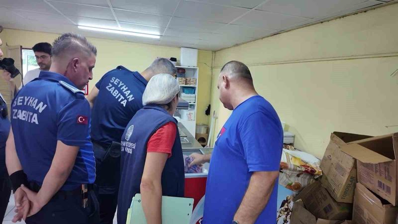 Adana’da okul kantinleri mercek altında: Yasaklı gıdalar tek tek denetlendi
