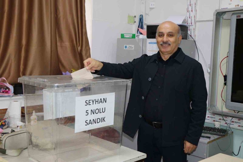 EĞİTİM-BİR-SEN ADANA ŞUBE BAŞKANI MUSTAFA SARIGEÇİLİ, SEÇİMLERİN ŞEFFAF, HIZLI VE DÜZENLİ BİR ŞEKİLDE YÜRÜTÜLMESİ AMACIYLA SENDİKA GENEL MERKEZİ TARAFINDAN HAYATA GEÇİRİLEN "EBS DİJİTAL PLATFORM" UYGULAMASI SAHADAN TAM NOT ALDIĞINI BELİRTTİ.