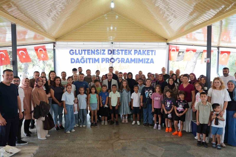 MERSİN'İN ERDEMLİ BELEDİYESİ ÇÖLYAK HASTALARININ GLÜTENSİZ VE SAĞLIKLI GIDAYA ERİŞİMİNİ KOLAYLAŞTIRMAK AMACIYLA ‘GLÜTENSİZ DESTEK PAKETİ’ PROJESİ BAŞLATTI.   ERDEMLİ BELEDİYE BAŞKANI MUSTAFA KARA, AİLELERLE BİR ARAYA GELDİ.