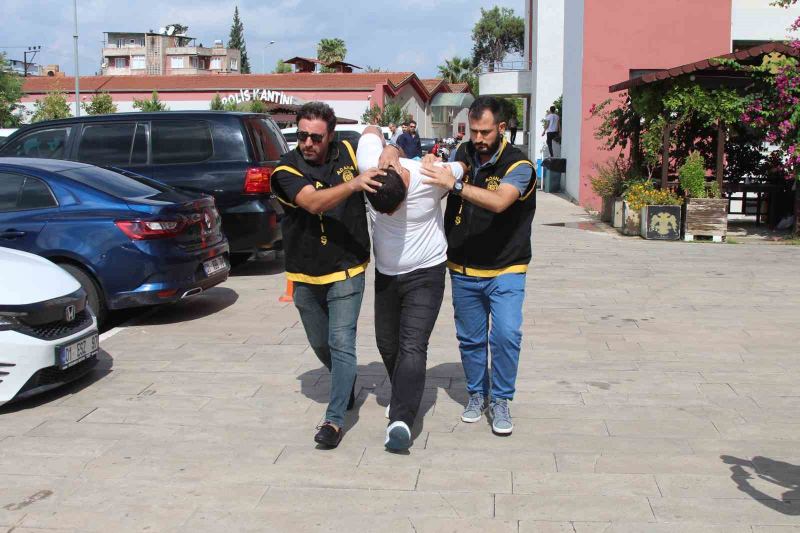 EL BOMBASININ MEHMET ŞİRİN D.'YE VERDİĞİ ÖNE SÜRÜLEN HASAN Ç., ÇIKARILDIĞI MAHKEMECE TUTUKLANDI.