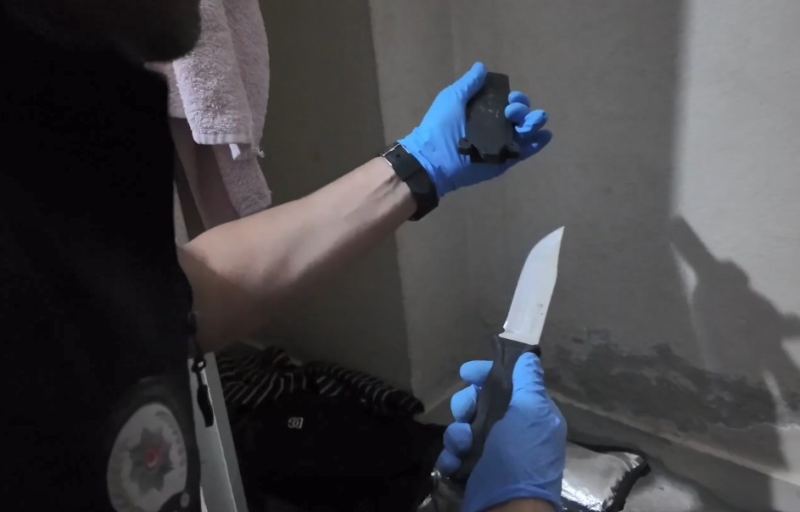 MERSİN'DE MİT DESTEKLİ TERÖR ÖRGÜTÜ DEAŞ'A YÖNELİK DÜZENLENEN OPERASYONA 3 ŞÜPHELİ YAKALANIP TUTUKLANDI.