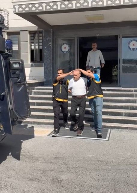 Kahvehanedeki silahlı saldırının 70 yaşındaki zanlısı yakalanıp tutuklandı