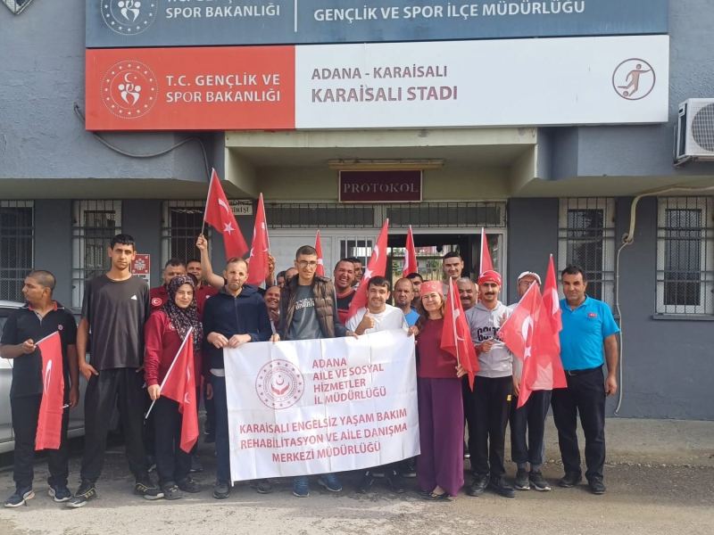 ADANA’DA “3-4 EKİM DÜNYA YÜRÜYÜŞ GÜNÜ” DOLAYISIYLA ÖZEL BİREYLERİN KATILIMIYLA YÜRÜYÜŞ VE KOŞU ETKİNLİĞİ DÜZENLENDİ.
