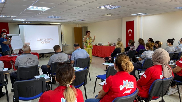 Kadın ve Aile Hizmetleri Daire Başkanlığı faaliyete başladı