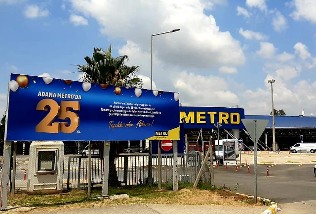 Metro’nun Adana mağazası 25. yılını kutluyor