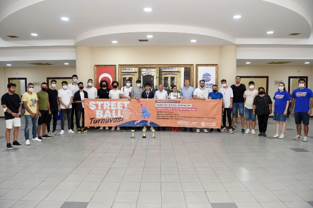 AKAY, “ BASKETBOL SAHAMIZ ÇOK ANCAK İLGİ AZ ”