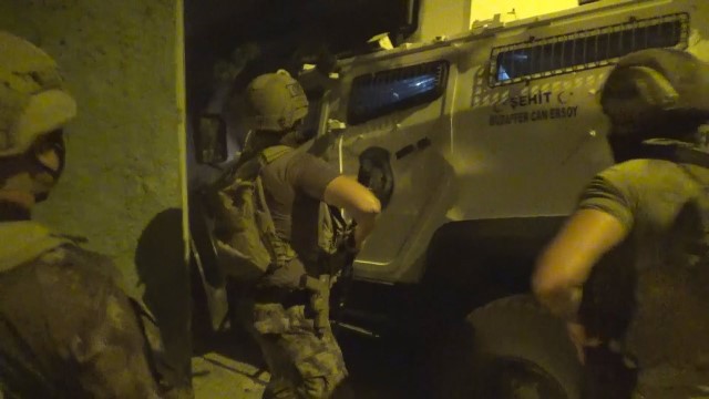 ÇETELER TEK TEK ÇÖKERTİLİYOR