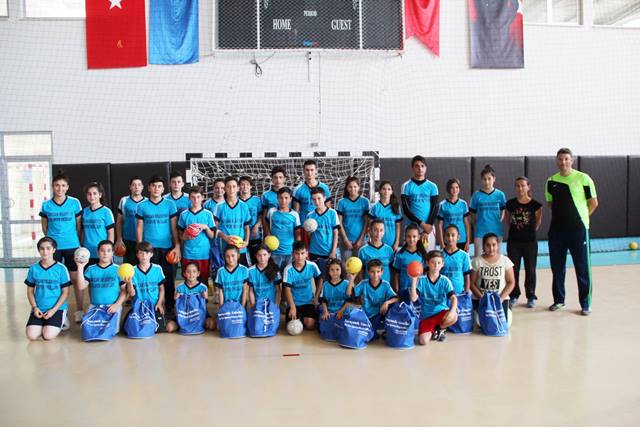 SARIÇAM’DA YAZ SPOR OKULLARI AÇILIYOR