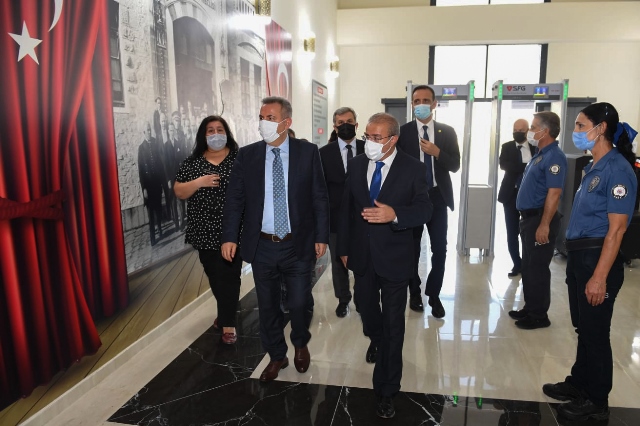 VALİ ELBAN ÇUKUROVA KAYMAKAMLIĞINDA İNCELEMELERDE BULUNDU