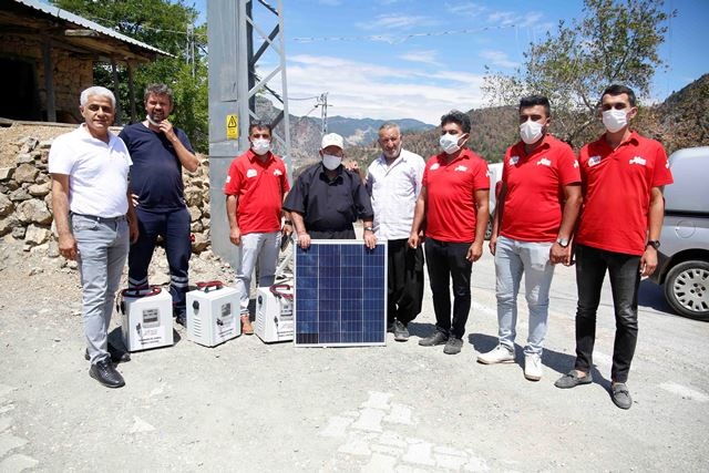 KARANLIKTA KALMAYACAKLAR