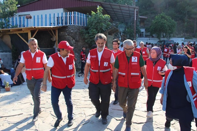 Kızılay’dan “Her Kan 3 Fidan” kampanyası