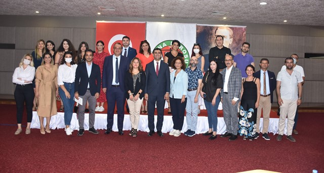 AVUKATLIK MESLEĞİNDEKİ SORUNLAR FORUMU-1 YAPILDI