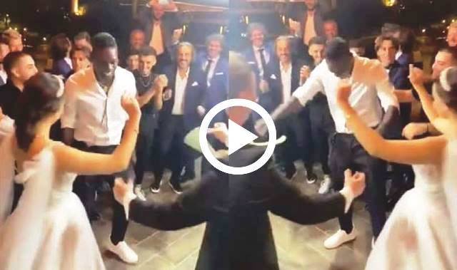 MARİO BALOTELLİ’DEN ÇİFTETELLİ ŞOV