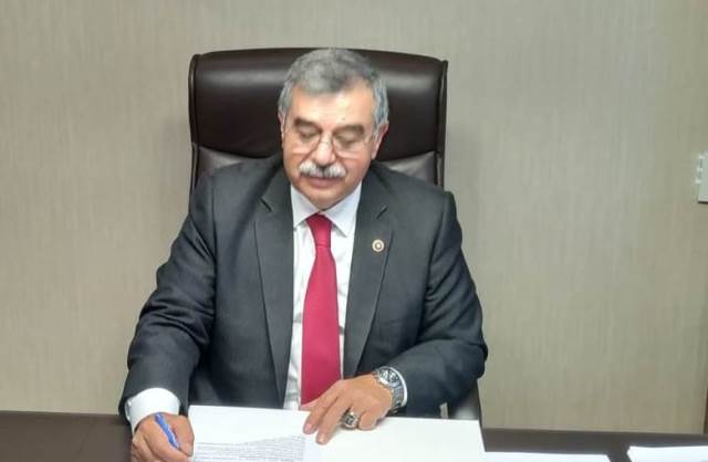 YÖNETENLERİN ÖNCELİĞİ AYIRIM YAPMADAN MEMLEKETİN HUZURU MİLLETİN MUTLULUĞU OLSUN