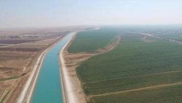 Karataş’ta hazine arazilerinin usulsüz kiralandığı belgelendi