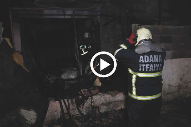 Adana’da müstakil evi benzin döküp ateşe verdiler