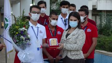 1.5 ADANA ROKET TAKIMI DAVUL ZURNAYLA KARŞILANDI