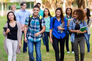 SABANCI VAKFI’NDAN KARŞILIKSIZ BURS DESTEĞİ