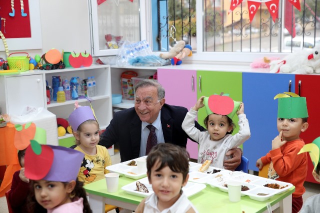 SEYHAN PROJELENDİRDİ, SASA İNŞAATI BİTİRDİ!