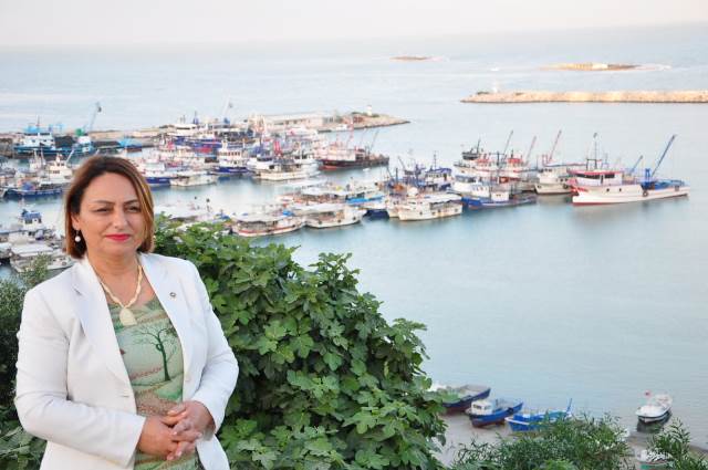 “KONTROLSÜZ BALIK AVCILIĞI DENİZ BİTKİLERİNİ VE BALIK TÜRLERİNİ YOK EDİYOR”