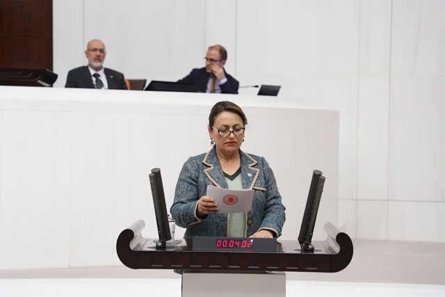 ŞEVKİN: “MİLYONLARCA SAĞLIKÇI ATAMA BEKLİYOR”