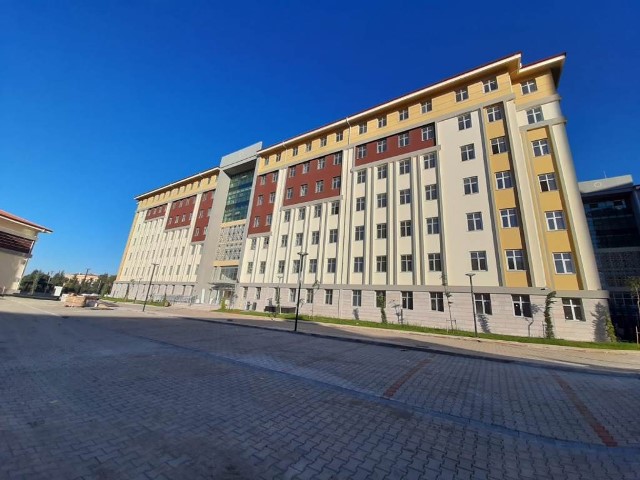 ADANA’DA YURT KAPASİTESİ GENİŞLETİLDİ, YATAKLAR BOŞ KALDI