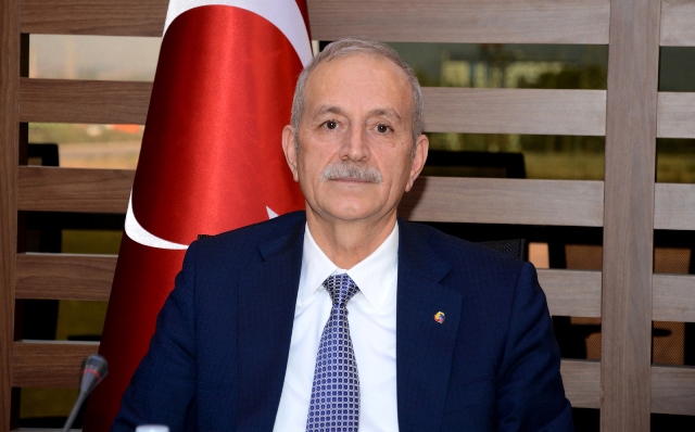 BİLGİÇ: “KALİTELİ ÜRÜN ÜRETİP, İHRAÇ ETMELİYİZ”