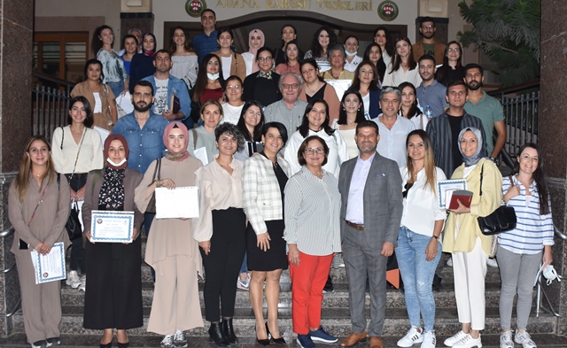 AVUKATLARA SERTİFİKALI “AİLE VE MİRAS HUKUKU UZMANLIK EĞİTİMİ” VERİLDİ