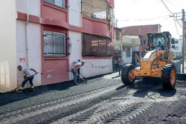 SEYHAN’DA SOKAKLAR KIŞA HAZIRLANIYOR