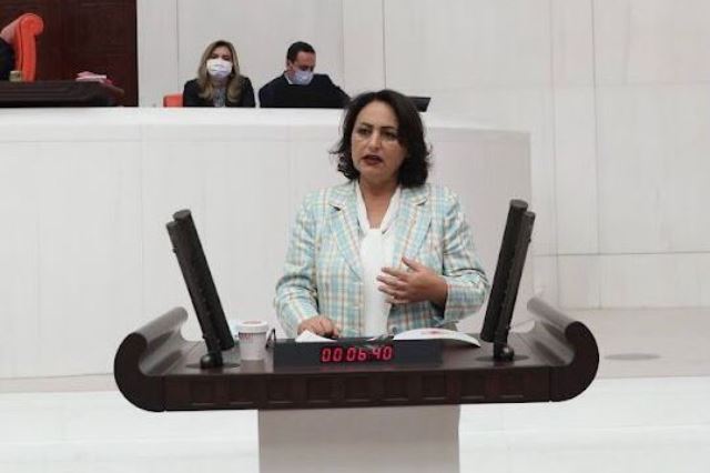 “TCDD ZARAR EDİYOR, TREN SEFERLERİ İPTAL EDİLİYOR!”