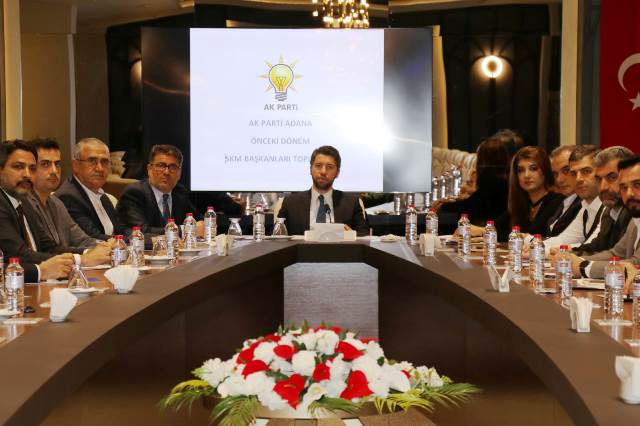 AK PARTİ ADANA İL’DE İSTİŞARE TOPLANTISI