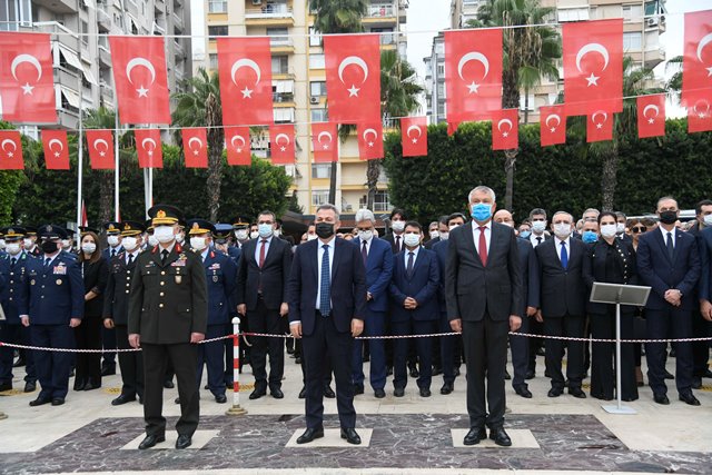 ATA SAYGI VE MİNNETLE ANILDI