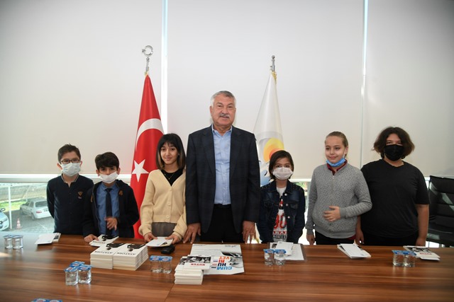 KARALAR: CUMHURİYET VE ATATÜRK SEVGİSİ NESİLDEN NESİLE ÇOĞALIYOR