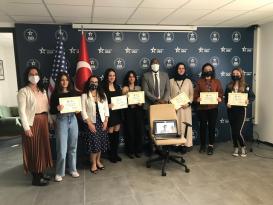 EducationUSA’da sertifika heyecanı