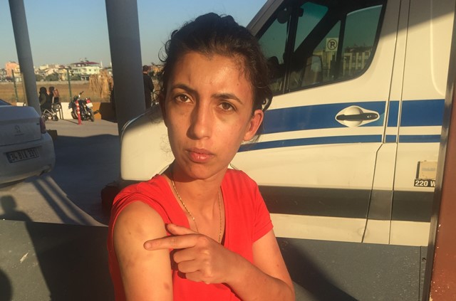 KARISINI ŞARJ KABLOSUYLA BAĞLAYIP KALEMLE İŞKENCE YAPTI