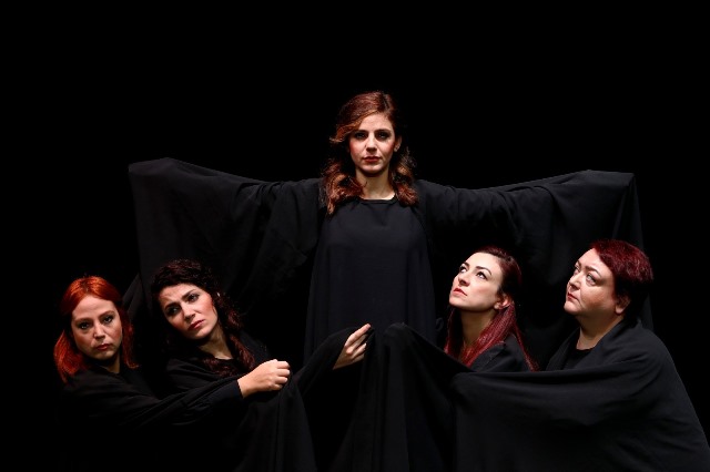 SEYHAN’DAN ŞİDDETSİZ BİR DÜNYA İÇİN “KADIN GİDERSE”