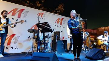 ATATÜRK SEVDİĞİ ŞARKILAR VE TÜRKÜLER İLE M1 AVM’DE ANILDI