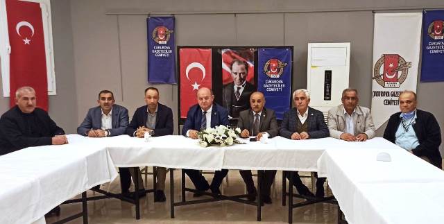 MUHTARLAR SORUNLARINA ÇÖZÜM BEKLİYOR