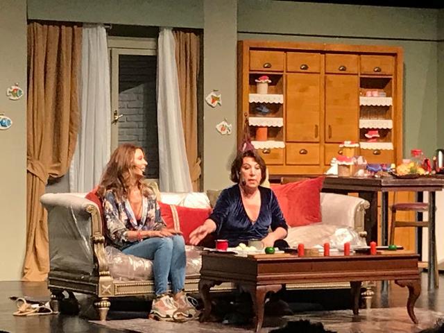 “PLASTİK AŞKLAR” 01 BURDA PGM SAHNESİNDE ADANALILARLA BULUŞTU