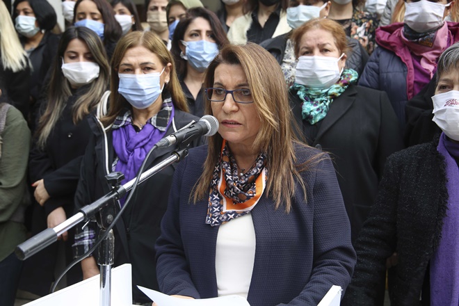 KADINA YÖNELİK ŞİDDETE TEPKİ ÇIĞ GİBİ BÜYÜYOR